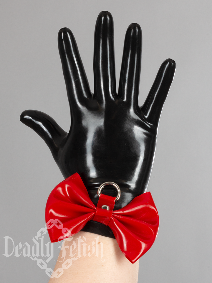 Deadly Fetish Made-To-Order Latex: Gloves With Bows and D-Ring