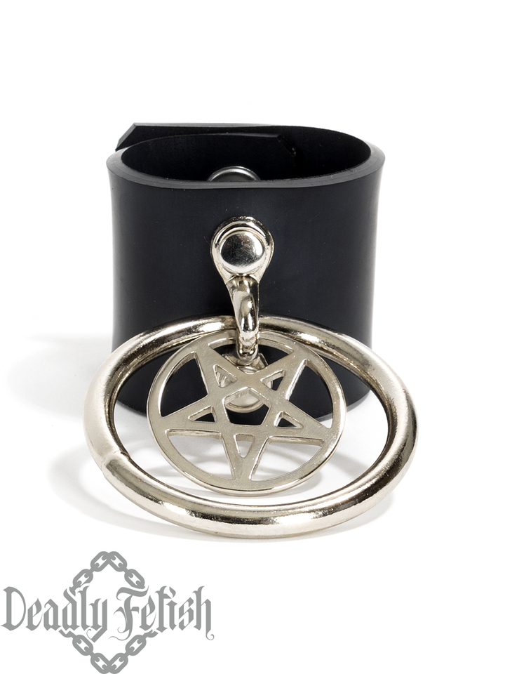 Deadly Fetish Latex: Pentagram Snap Cuffs