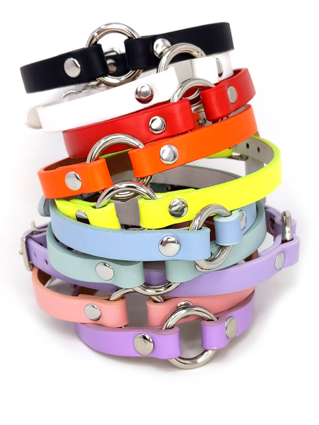 Slim Vegan Leather O-Ring Collar