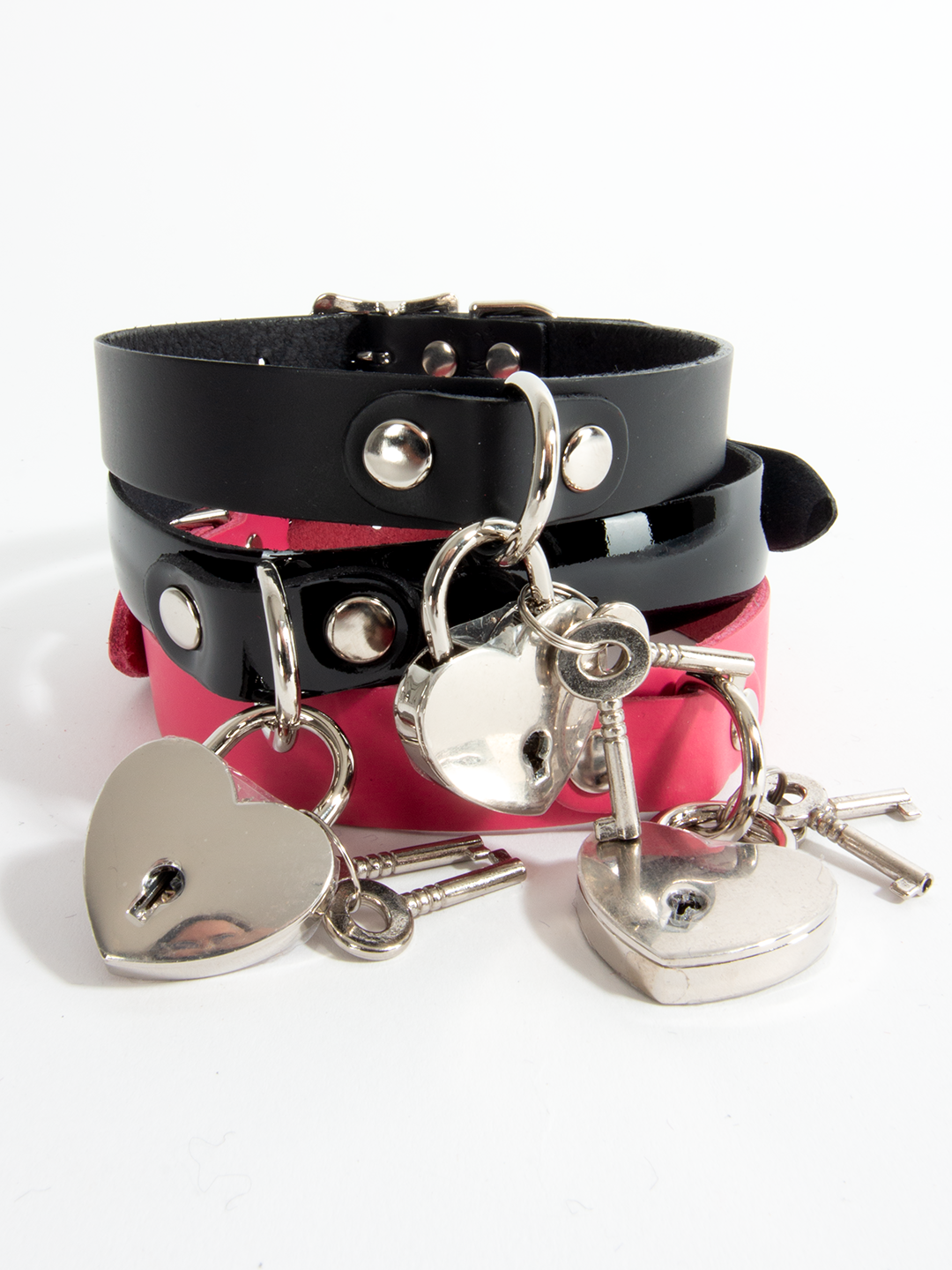 Leather Collar with Heart Padlock