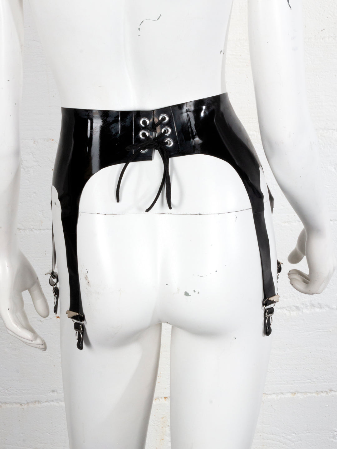 Latex 6 Strap Garter Belt