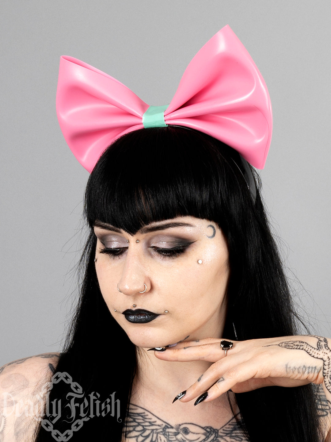 Deadly Fetish Latex: Hair Bow