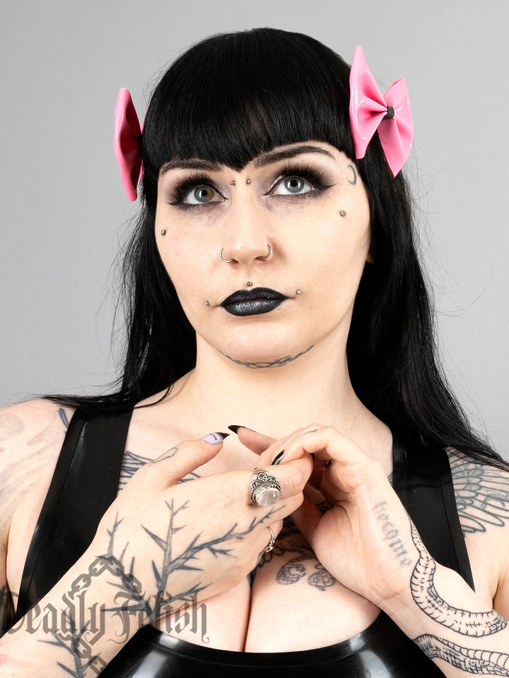 Deadly Fetish Latex: Bow Clips