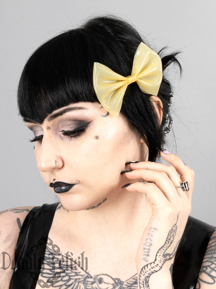 Deadly Fetish Latex: Bow Clips