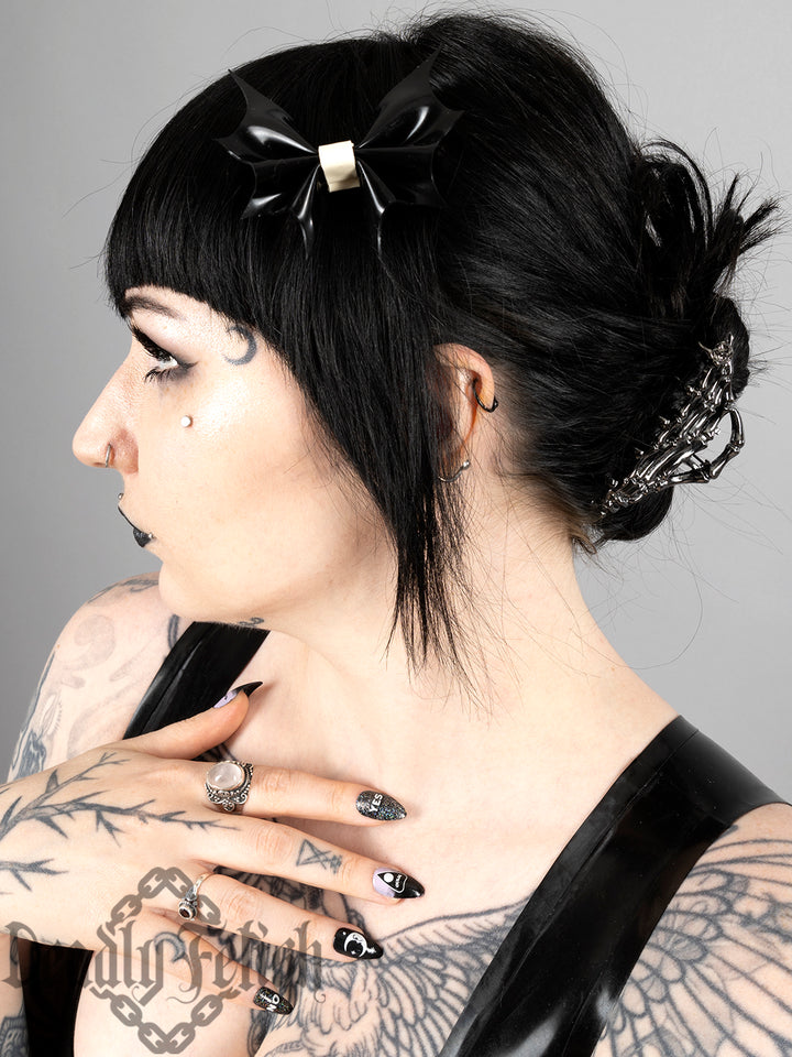 Deadly Fetish Latex: Bat Bow Clip
