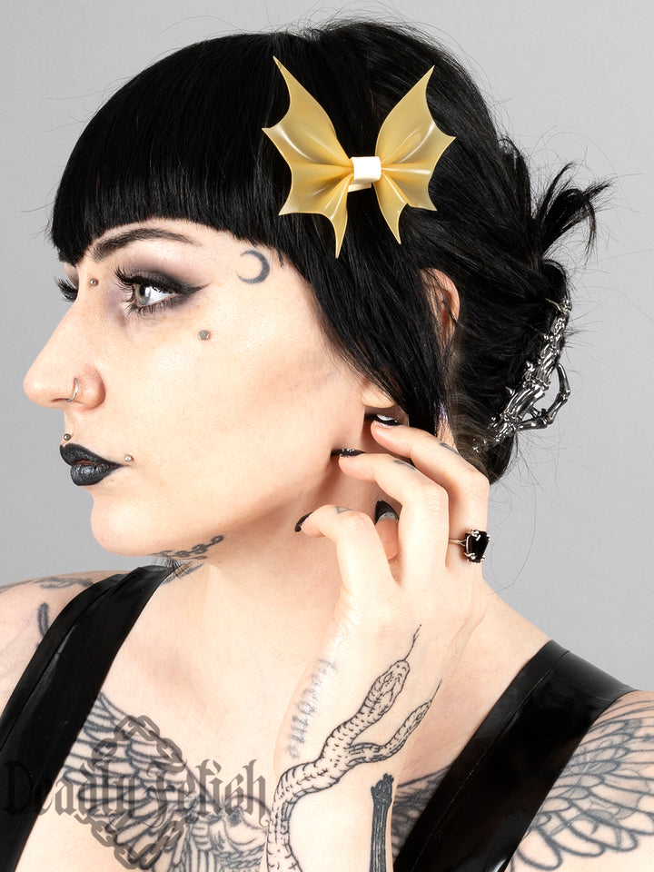 Deadly Fetish Latex: Bat Bow Clip