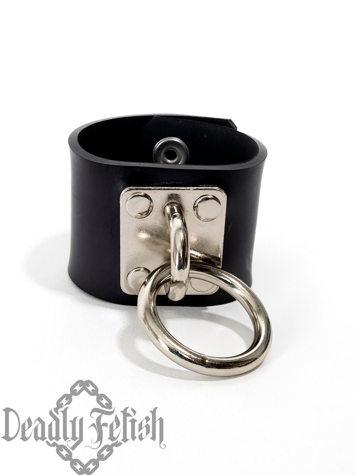 Deadly Fetish Made-To-Order Latex: Tie Plate Snap Cuffs