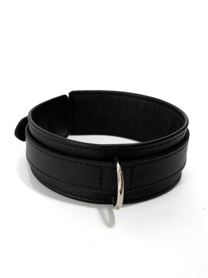 Wide Leather Collar with Centre Vertical D-Ring
