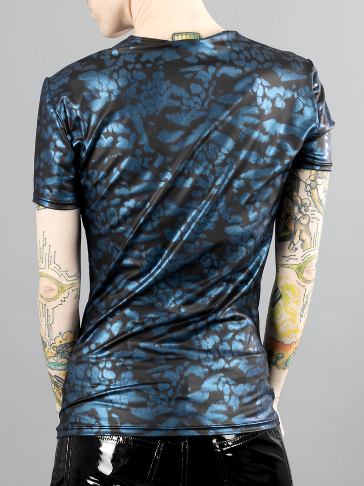 Printed Wetlook V-Neck T-Shirt