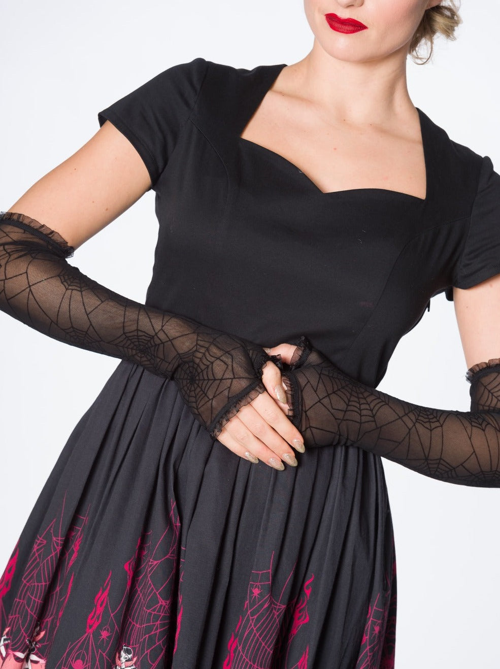 Spiderweb Arm Warmers