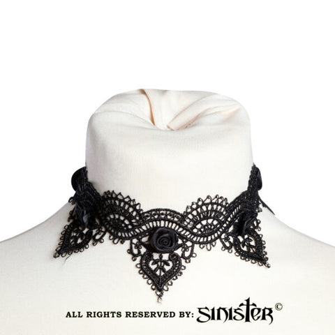 Lace Roses Medieval Choker